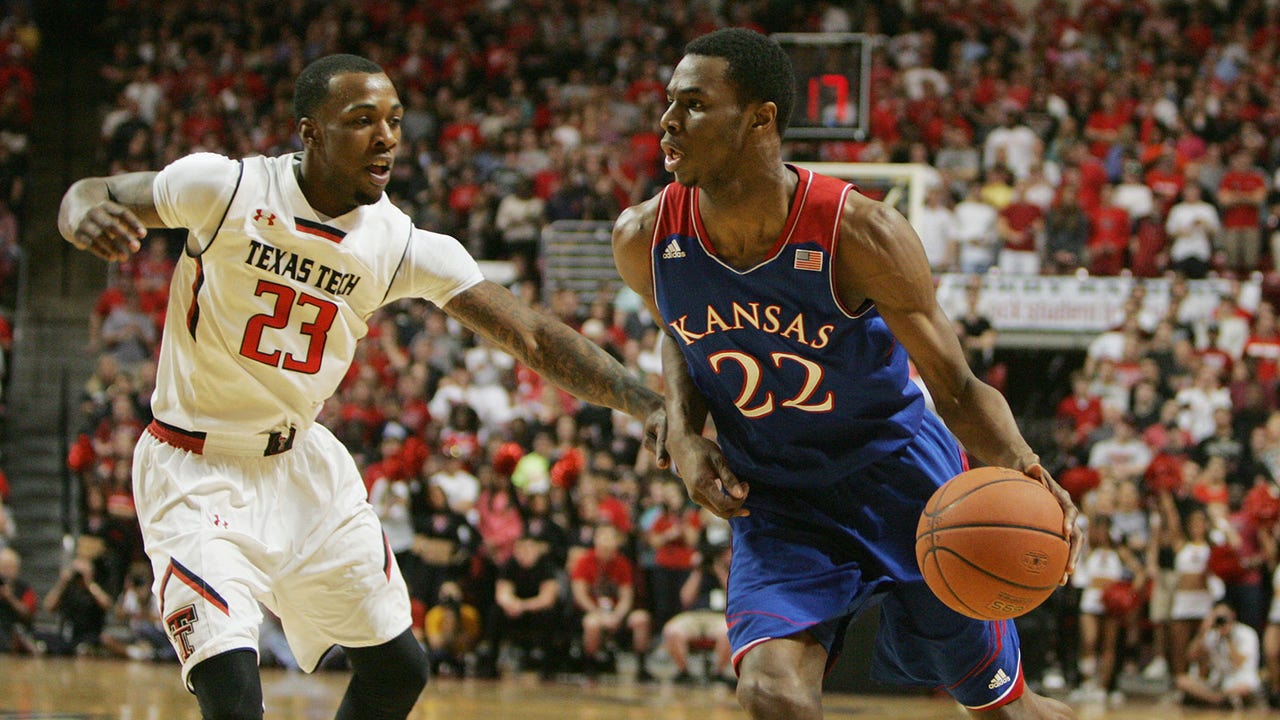 Wiggins' layup in final seconds saves No. 8 KU at Texas Tech